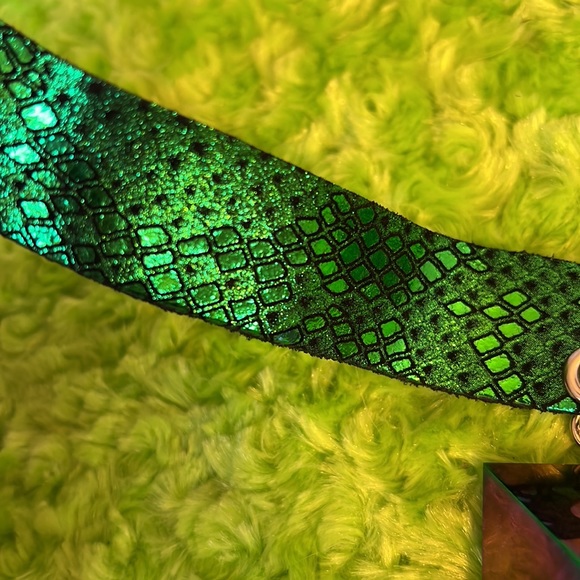 Rainbow titanium pyramid necklace choker - Picture 10 of 14